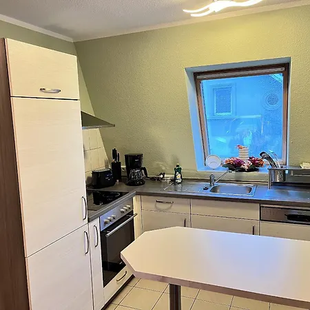 Apartament -fewo Benz- Exklusive Im Stadtzentrum Von Modernes Ambiente, 3 Einzelzimmer Fuer Bis Zu 6 Gaeste - Voll Ausgestattet Mit Waipu-tv Und High-speed-wlan Bettwaesche Und Handtuecher Inklusive! Wittenberge